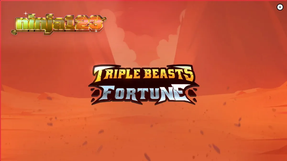 Tampilan visual slot Triple Beasts of Fortune dengan latar belakang ngarai prasejarah